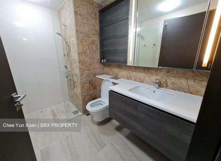 The Estrella (D5), Condominium #450080301